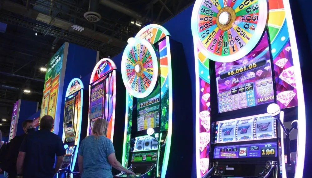 How modern platforms create easy access for casual and regular players